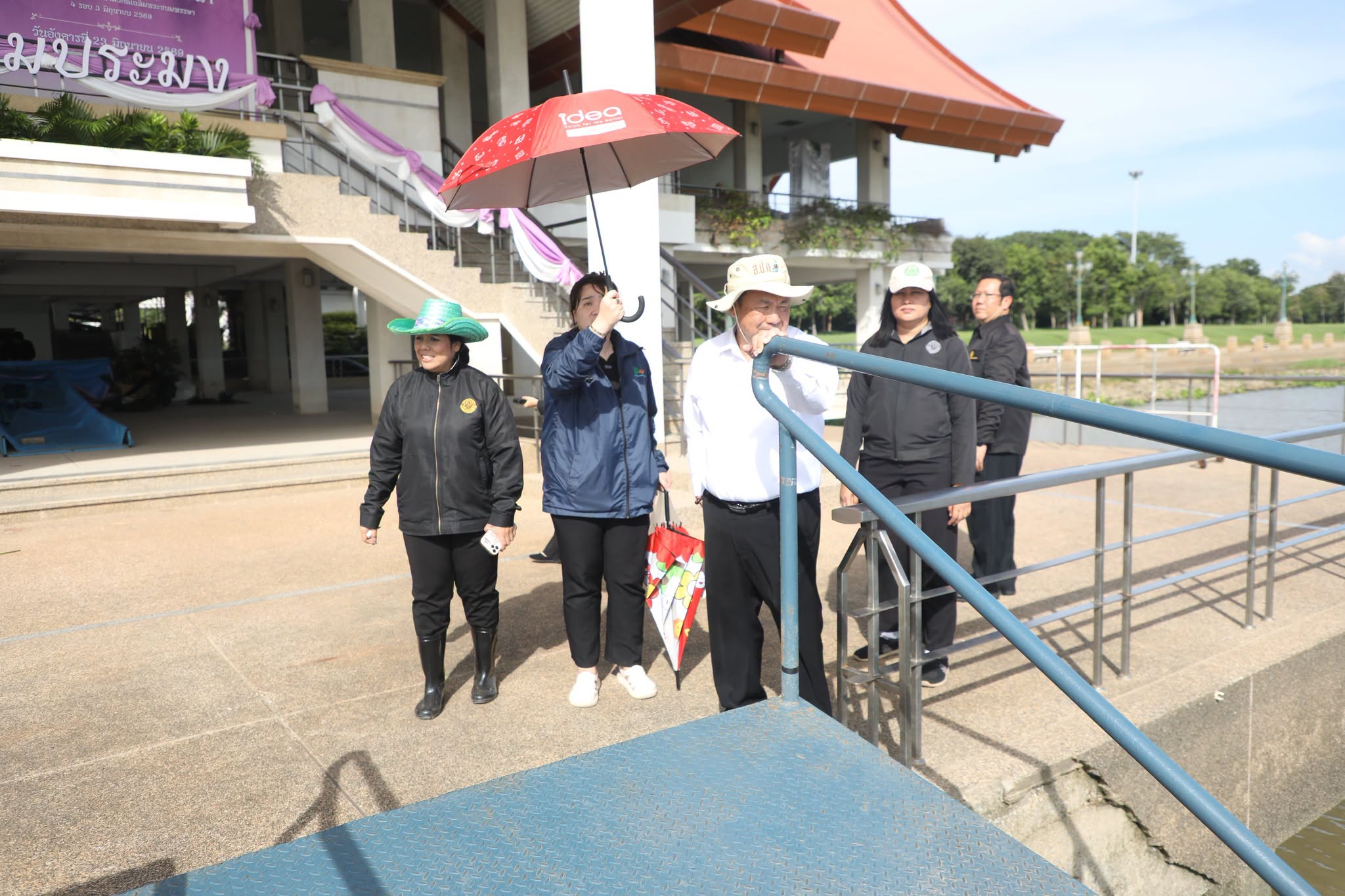 title - ส.ป.ก. ลงพื้นที่ตรวจความพร้อม เตรียมจัดงานจิตอาสาพัฒนาด้านการเกษตร ณ ศูนย์ศิลปาชีพบางไทร